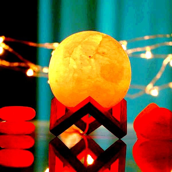 Salt Moon Shape Lamp